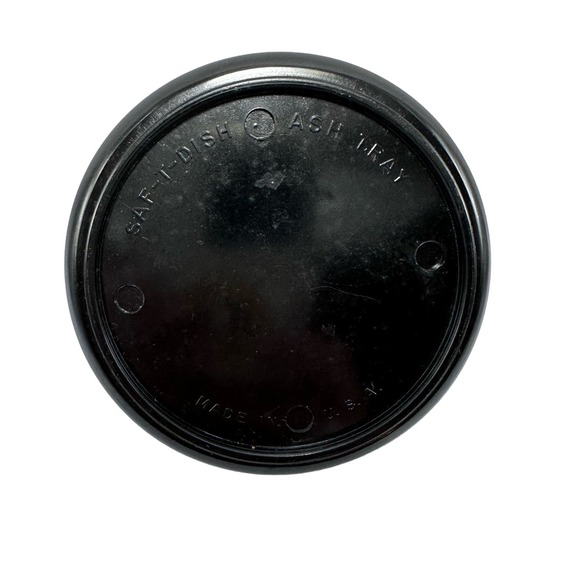 Vintage USA Advertising Ashtray- The 1st National‎ Bank in Madison black plastic - Picture 5 of 6